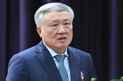 Không để cán bộ 'tròn vo, chỉ ngồi chờ, quan hệ tốt' dễ dàng thăng tiến