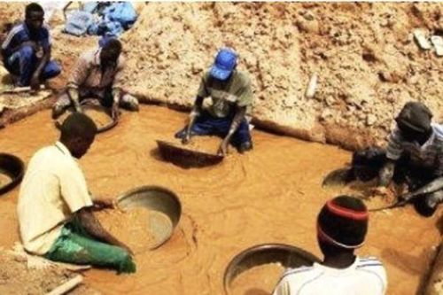 Sản lượng vàng Sudan phục hồi mạnh bất chấp nội chiến