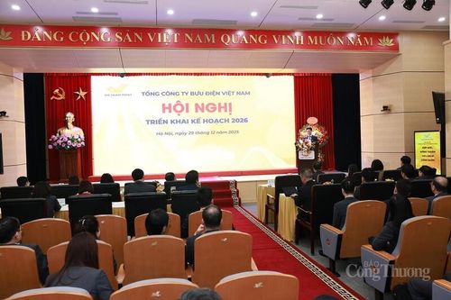 Đẩy mạnh tiêu thụ nông sản trên sàn thương mại điện tử bưu điện