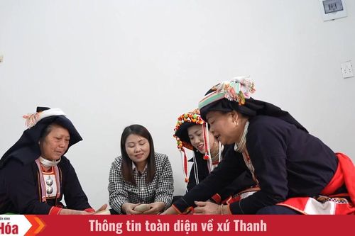 Đồng bào Dao vui Tết năm cùng