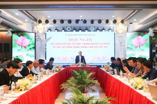 Nghệ An: Đối thoại tháo gỡ vướng mắc thủ tục đất đai cho doanh nghiệp