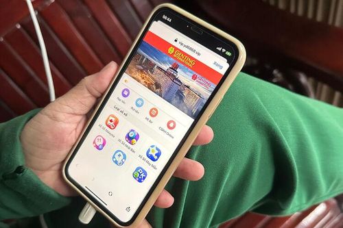 Cẩn trọng với quảng cáo cờ bạc trá hình