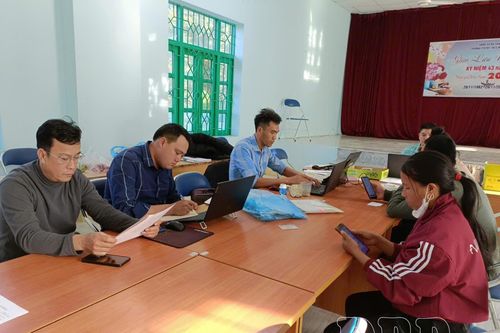 Na Sang đẩy mạnh tiếp nhận thủ tục hành chính lưu động