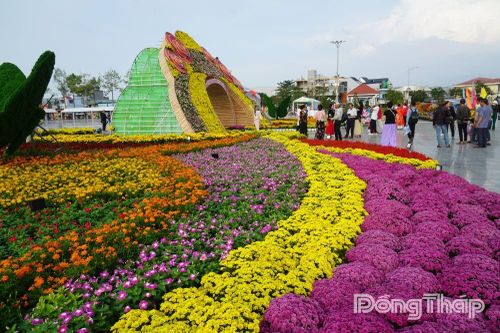Sa Đéc 'thay áo mới' rực rỡ đón chào du khách dịp Festival