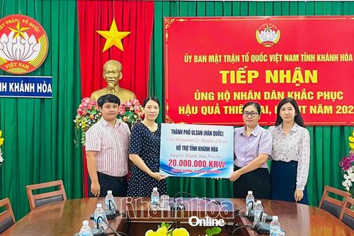 Tiếp nhận 20 triệu won của TP. Ulsan hỗ trợ Khánh Hòa khắc phục hậu quả lũ lụt