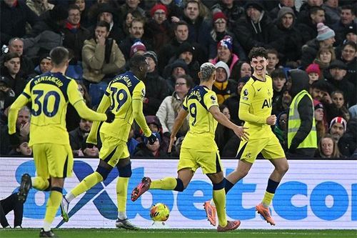 Sao trẻ Tottenham lập chiến công đáng nhớ ở trận thắng Crystal Palace