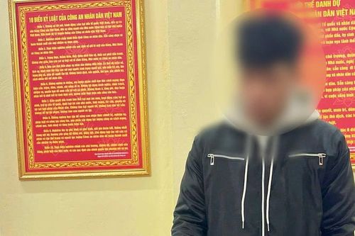 Khởi tố vụ án, khởi tố bị can là học sinh dùng dao cướp điện thoại tại Văn Bàn