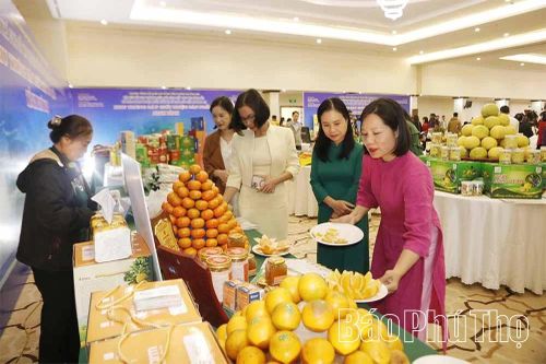 Mở hướng phát triển bền vững cho nông sản địa phương