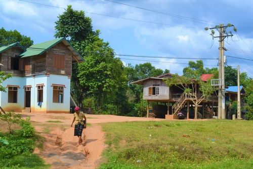 Vượt khó xây dựng nông thôn mới