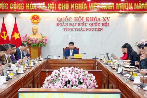 Công tác y tế đạt nhiều kết quả nổi bật, bảo đảm chăm sóc sức khỏe nhân dân