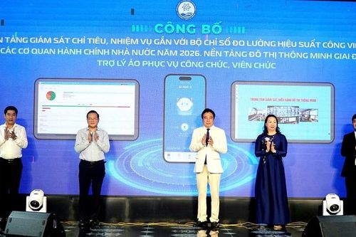Hoàn thiện 'Chính quyền số', xây dựng 'Xã hội số', phát triển 'Kinh tế số' và phát triển đô thị thông minh