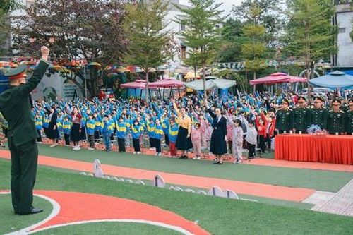 Trường Tiểu học Ngô Quyền chú trọng giáo dục truyền thống yêu nước cho thế hệ măng non