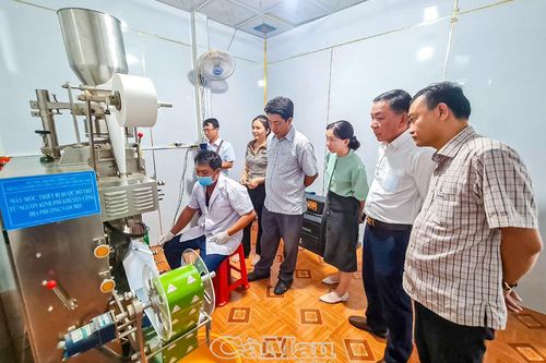 Ðộng lực cho công nghiệp nông thôn phát triển