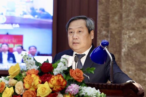 Chủ tịch Hà Nội: 'Kiên quyết thay thế cán bộ né tránh, cản trở bước tiến của Thủ đô'