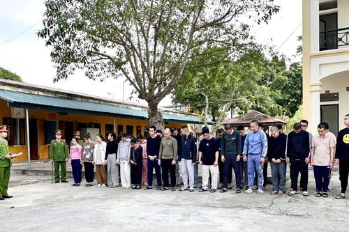 Đường dây lừa đảo hàng trăm tỷ đồng bị công an Thanh Hóa triệt phá ra sao?