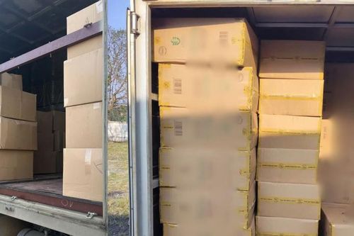 Triệt phá đường dây buôn bán thuốc lá giả