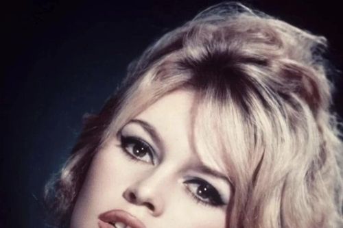 Biểu tượng Brigitte Bardot qua đời, để lại dấu ấn sâu đậm trong nền điện ảnh Pháp