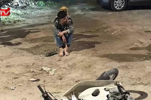 Hai thanh niên 'thông chốt', tông trọng thương cảnh sát giao thông