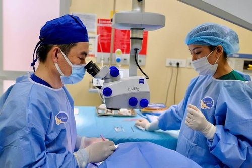 Cấp cứu kịp thời tai nạn chấn thương mắt nghiêm trọng