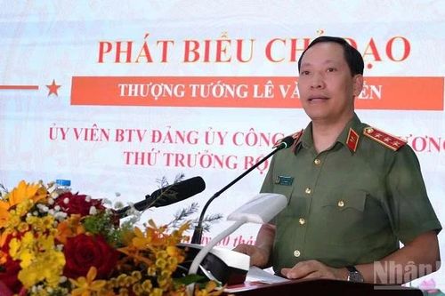 Thượng tướng Lê Văn Tuyến dự hội nghị tổng kết tại Công an Đồng Tháp