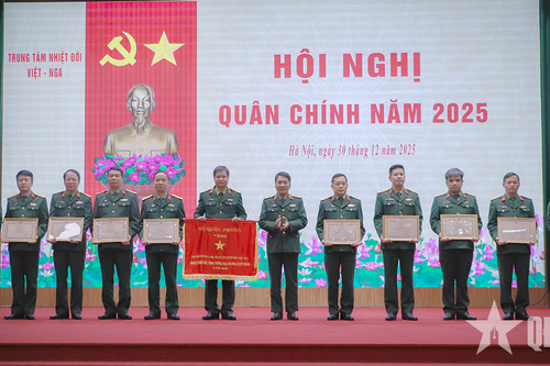 Đẩy mạnh nghiên cứu khoa học công nghệ, đổi mới sáng tạo và chuyển đổi số ở Trung tâm Nhiệt đới Việt - Nga