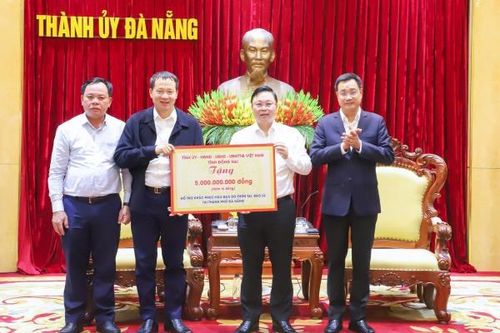 Tỉnh Đồng Nai hỗ trợ cho thành phố Đà Nẵng 6 tỷ đồng khắc phục thiệt hại do bão lũ