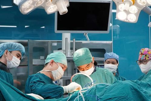 Hai bệnh viện phối hợp phẫu thuật thành công ca đa chấn thương nghiêm trọng