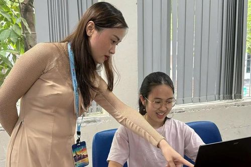 Giảng viên thời 4.0: Công nghệ trở thành đồng nghiệp