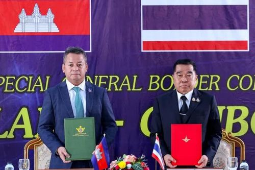Tình hình Campuchia-Thái Lan: Phnom Penh xác nhận tin mừng, ASEAN hoan nghênh thỏa thuận giảm căng thẳng