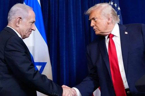 Tổng thống Mỹ Trump cảnh báo Iran và Hamas