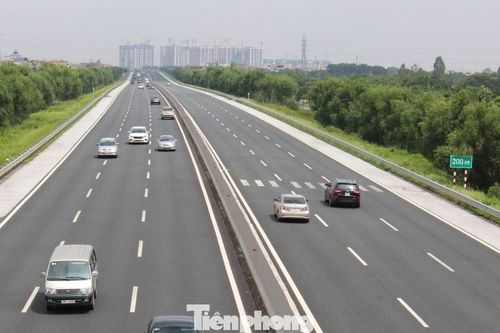 Đề xuất mở rộng cao tốc Hà Nội - Hải Phòng lên 10 làn xe