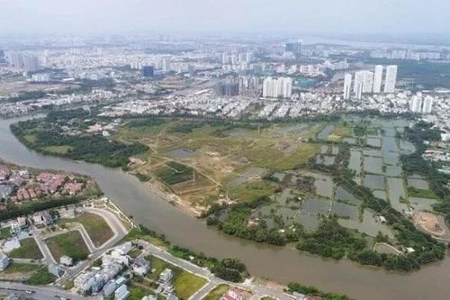 Quốc Cường Gia Lai bán thêm 2 công ty để trả nợ cho bà Trương Mỹ Lan