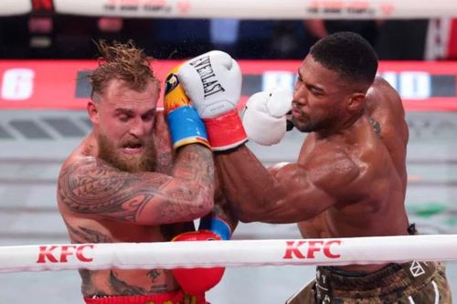 Anthony Joshua thoát chết trong vụ tai nạn giao thông nghiêm trọng, hai người thân cận thiệt mạng