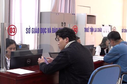 Lai Châu đẩy mạnh xây dựng chính phủ điện tử, hướng tới chính phủ số