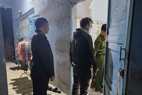 Kiểm sát khám nghiệm hiện trường vụ cháu bé 8 tháng tuổi tử vong trong phòng trọ