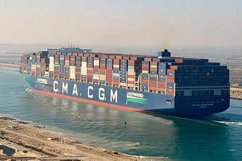 Siêu tàu container trở lại Kênh đào Suez sau 2 năm gián đoạn