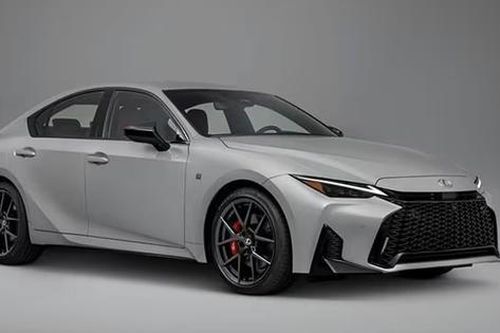 Lexus IS 2026 công bố giá bán tại Mỹ, gần 47 nghìn USD