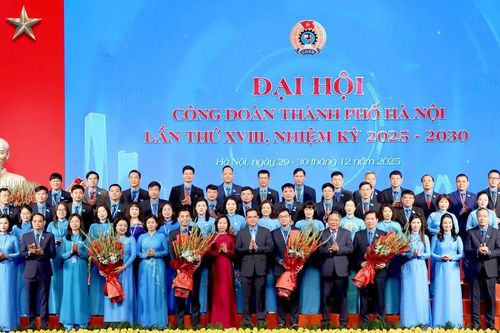 Chăm lo, bảo vệ lao động nữ: Điểm sáng trong hoạt động Công đoàn Hà Nội