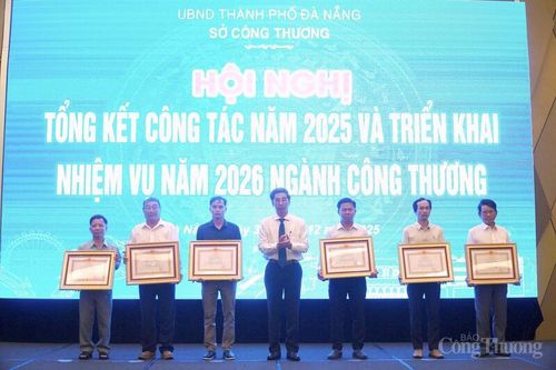 Đà Nẵng: 6 nghệ nhân vinh dự đón nhận danh hiệu cao quý