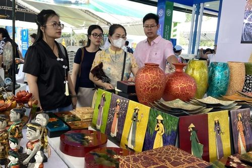 Thiết kế sáng tạo: 'Linh hồn' cho sản phẩm làng nghề và OCOP mở rộng thị trường