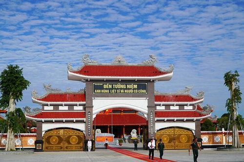 Địa chỉ đỏ giáo dục truyền thống cách mạng