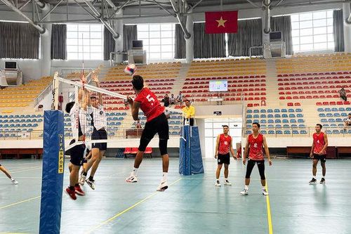 Đưa thể dục, thể thao quần chúng phát triển rộng khắp