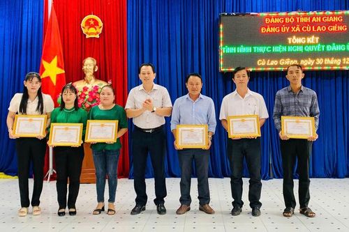 Đảng bộ xã Cù Lao Giêng thực hiện đạt và vượt 16 chỉ tiêu Nghị quyết