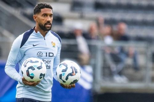 Mbappe bổ nhiệm Gaël Clichy làm HLV trưởng SM Caen