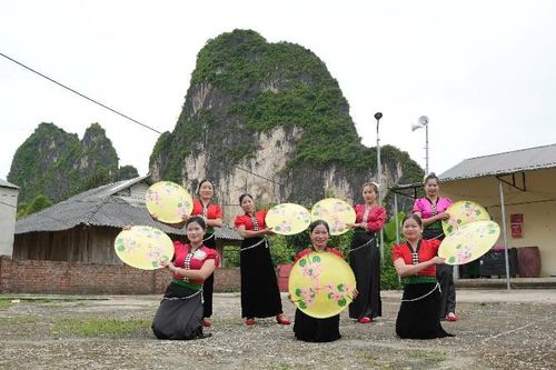 Giữ 'hồn' văn hóa giữa đại ngàn