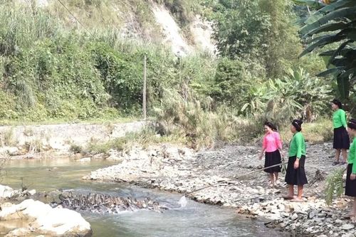 Nỗ lực giảm nghèo bền vững từ sản vật địa phương