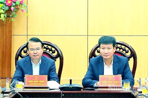 Thủ tướng Chính phủ Phạm Minh Chính chủ trì hội nghị trực tuyến triển khai các Nghị quyết của Quốc hội