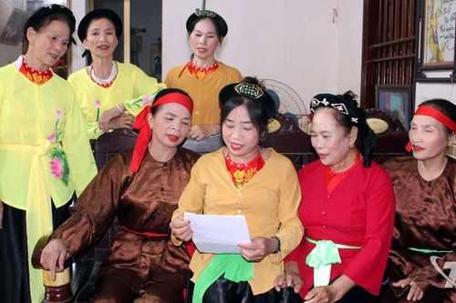 Câu lạc bộ Bảo tồn nghệ thuật Chèo xã Phú Lương: Lan tỏa làn điệu chèo trên đất chè