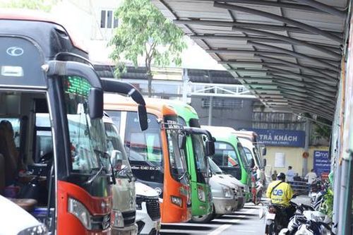 Cán bộ xây dựng thôi chức bị hạn chế tham gia doanh nghiệp đến 24 tháng