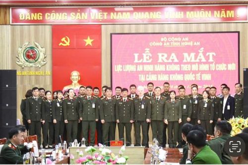 Công an tỉnh Nghệ An ra mắt lực lượng an ninh hàng không theo mô hình tổ chức mới